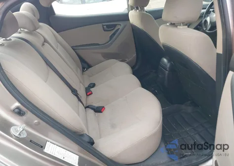 2014 Hyundai Elantra Se z USA, uszkodzony, nr VIN 5NPDH4AE5EH515968